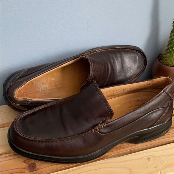 EUC Sperry Gold Cup Deerskin Lined Loafers - Picture 1 of 9